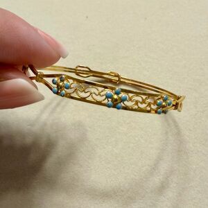 Kiddie Kraft 12k Gold Fill Gold And Blue Floral Kids’ Bracelet